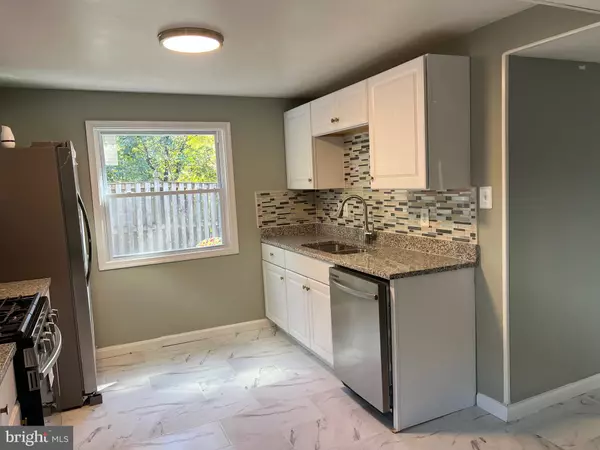 Woodbridge, VA 22193,14657 CLOVERDALE RD