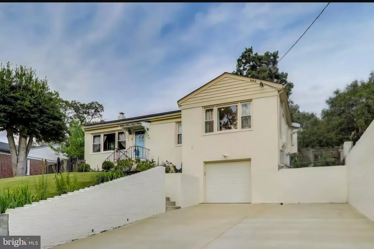 Oxon Hill, MD 20745,5612 DELAWARE DR