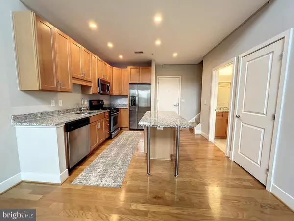 Arlington, VA 22201,1800 WILSON BLVD #430