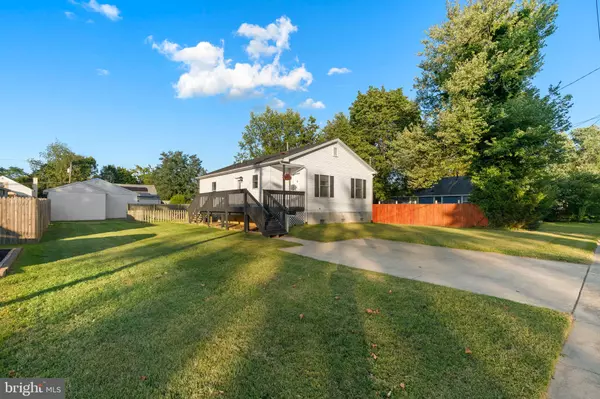 42 LAKEVIEW AVE, Pennsville, NJ 08070