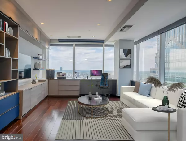 Philadelphia, PA 19102,50 S 16TH ST #4504