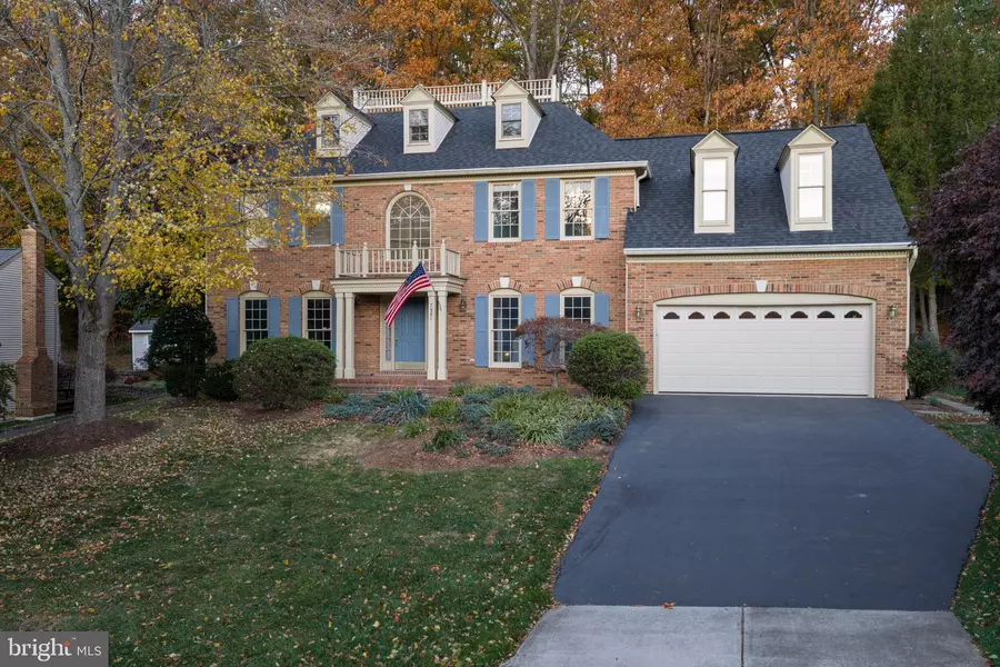 7981 OAK BRIDGE LN, Fairfax Station, VA 22039
