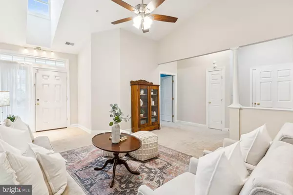 Edgewater, MD 21037,381 COLONY POINT PL