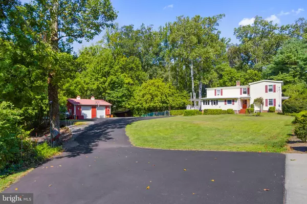 Cream Ridge, NJ 08514,106 HOLMES MILL RD