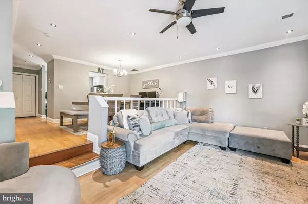 Waldorf, MD 20602,1 KING JAMES PL