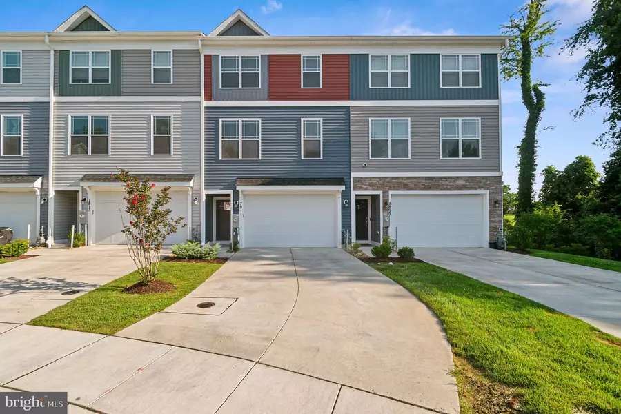 7811 WOLF RUN LN, Severn, MD 21144