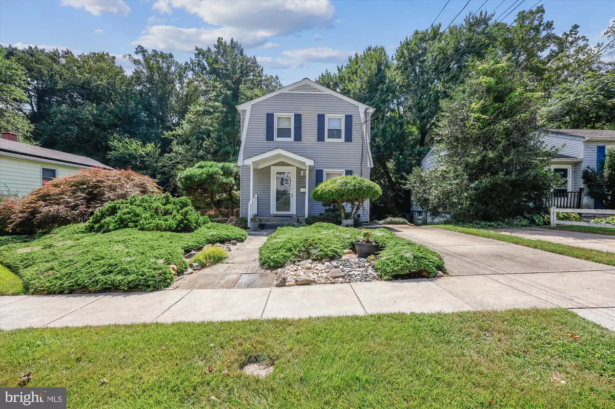 Kensington, MD 20895,3310 GLENWAY DR