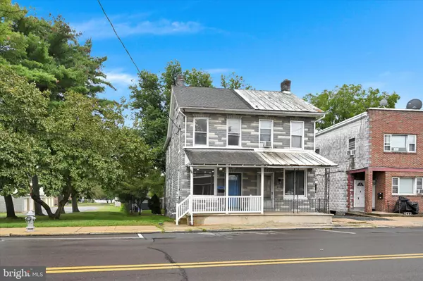 3964 PENN AVE, Sinking Spring, PA 19608