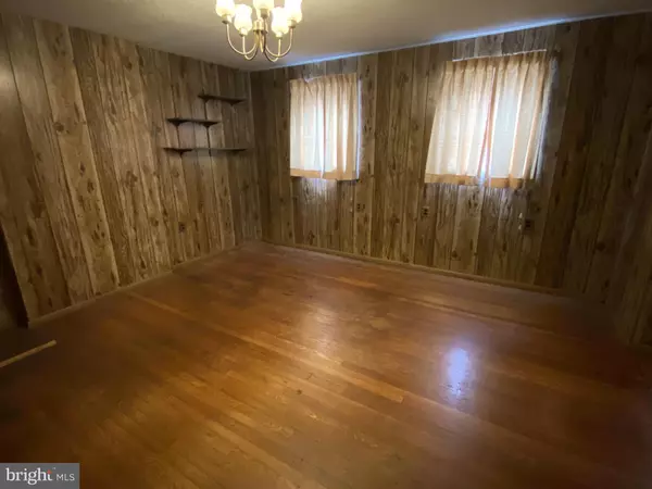 Cumberland, MD 21502,418 COLUMBIA ST