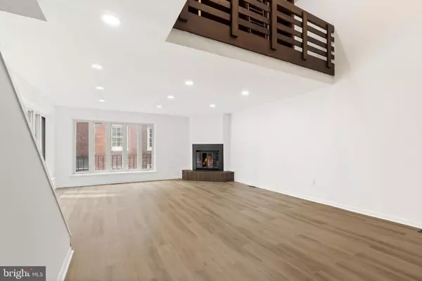 101 NAUDAIN ST, Philadelphia, PA 19147