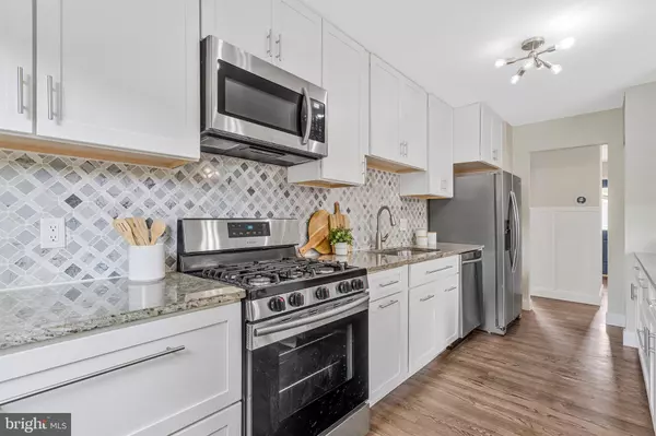 Glen Burnie, MD 21061,556 CRESTPARK DR