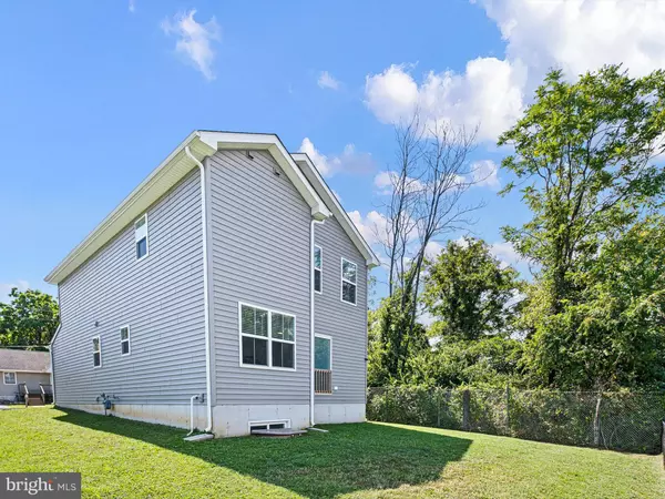 New Castle, DE 19720,26 ALTOONA AVE