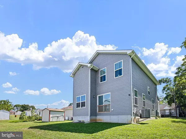 New Castle, DE 19720,26 ALTOONA AVE