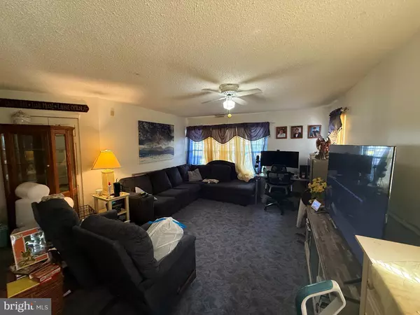 Sewell, NJ 08080,401 PEPPER MILL CT