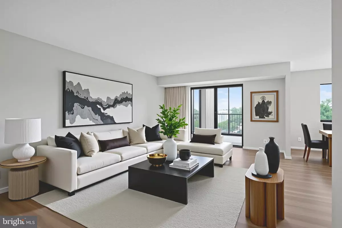 Alexandria, VA 22303,5902 MOUNT EAGLE DR #805