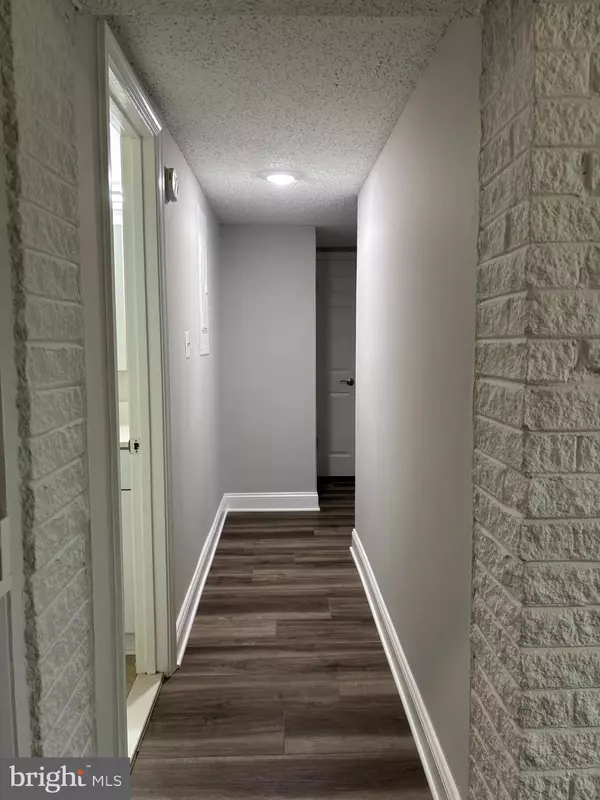 Hyattsville, MD 20783,1826 METZEROTT RD #B-2