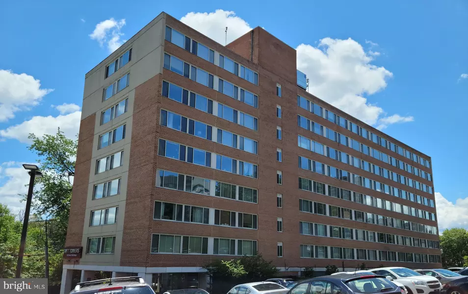 1210 N TAFT ST #710, Arlington, VA 22201