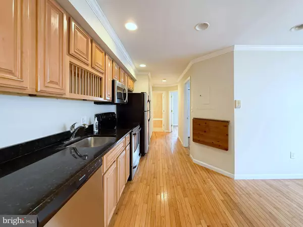 Washington, DC 20019,4610 KANE PL NE #201