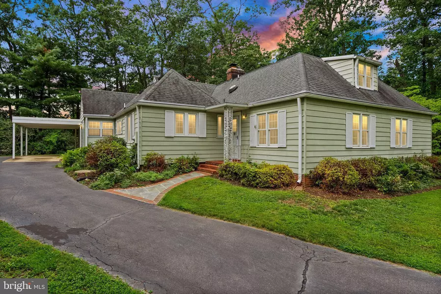 7551 MARSHALL DR, Annandale, VA 22003