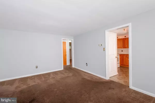 Lancaster, PA 17601,2137 SHAARON DR