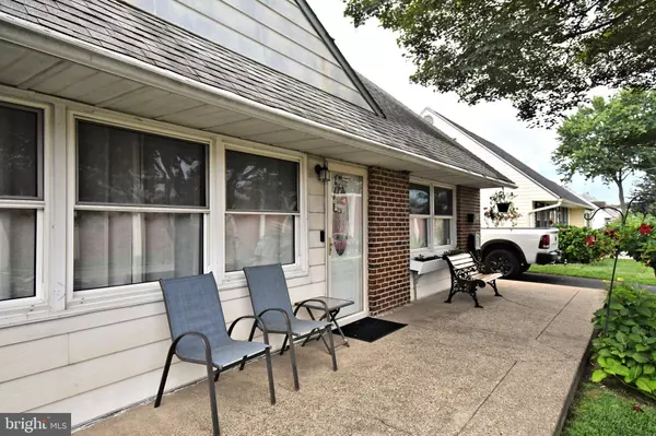 Philadelphia, PA 19154,2830 WOODHAVEN RD
