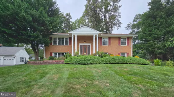 Annandale, VA 22003,3720 KING ARTHUR RD