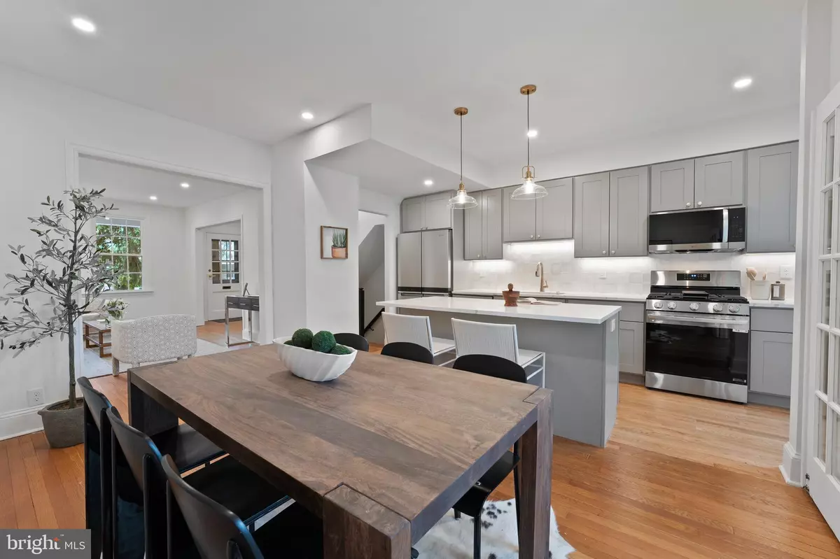 Washington, DC 20011,1317 RITTENHOUSE ST NW