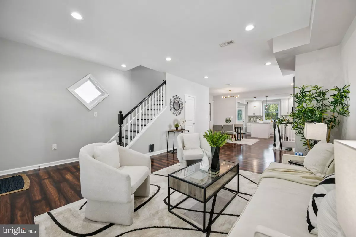 Washington, DC 20032,3309 5TH ST SE