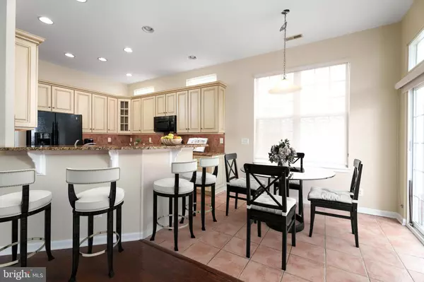 East Windsor, NJ 08512,25 ARISTOTLE WAY