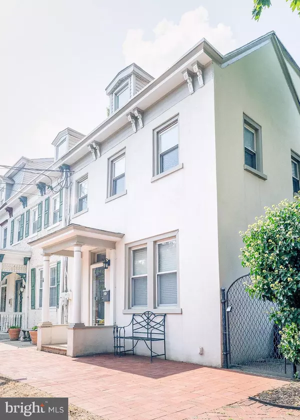 Bordentown, NJ 08505,61 PARK ST