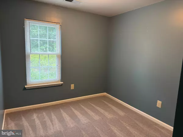 Stafford, VA 22554,38 WHITE PINE CIR #302