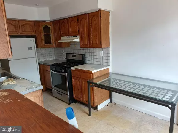 Philadelphia, PA 19111,6323 LANGDON ST