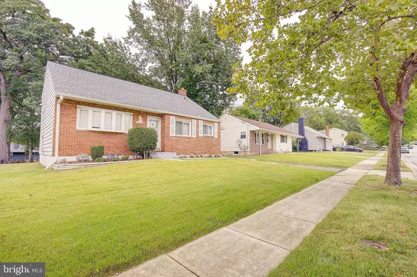 Oxon Hill, MD 20745,1420 COLONY RD