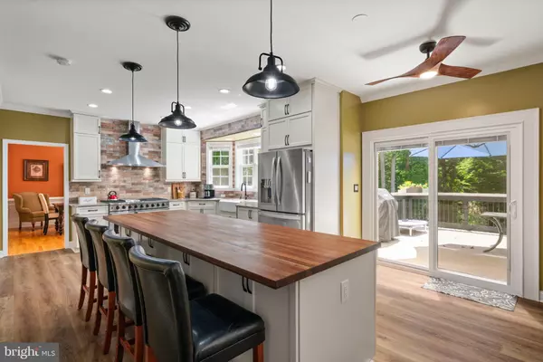 123 ARDEN LN, Stafford, VA 22556