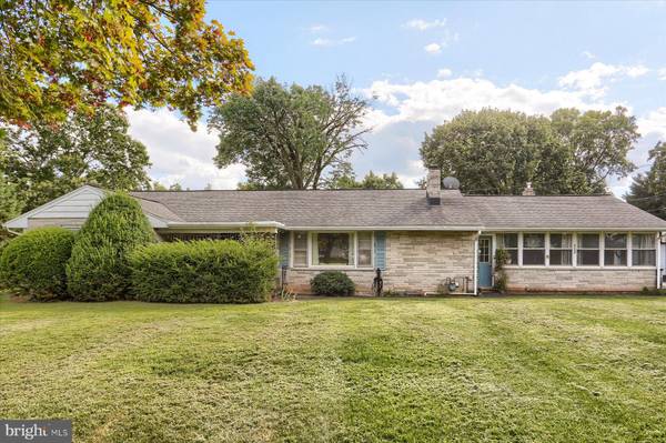 5150 N SHERMAN EXTENSION ST, Mount Wolf, PA 17347