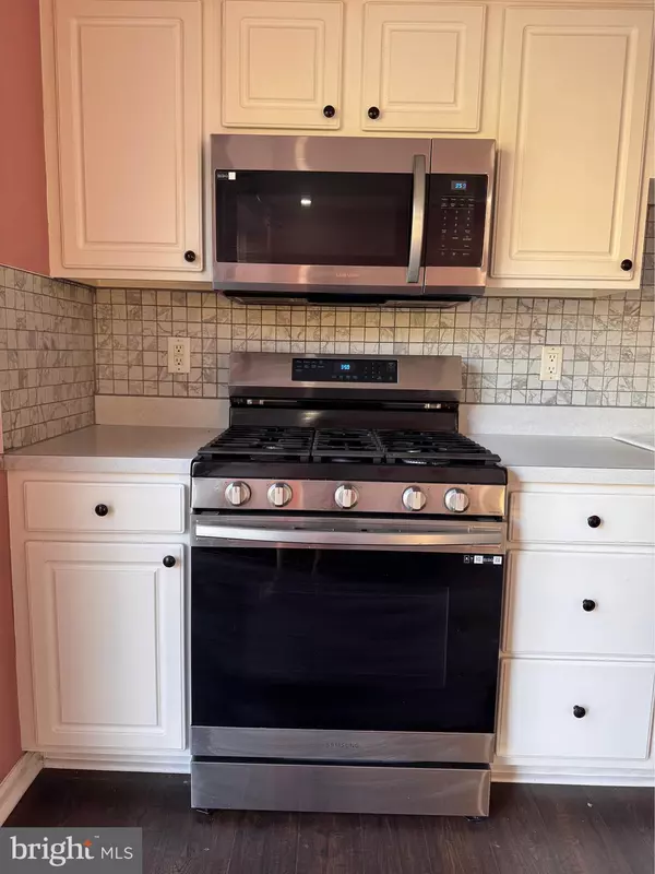 Mount Laurel, NJ 08054,5408 ESSEX LN