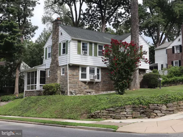 Glenolden, PA 19036,107 W GLENOLDEN AVE