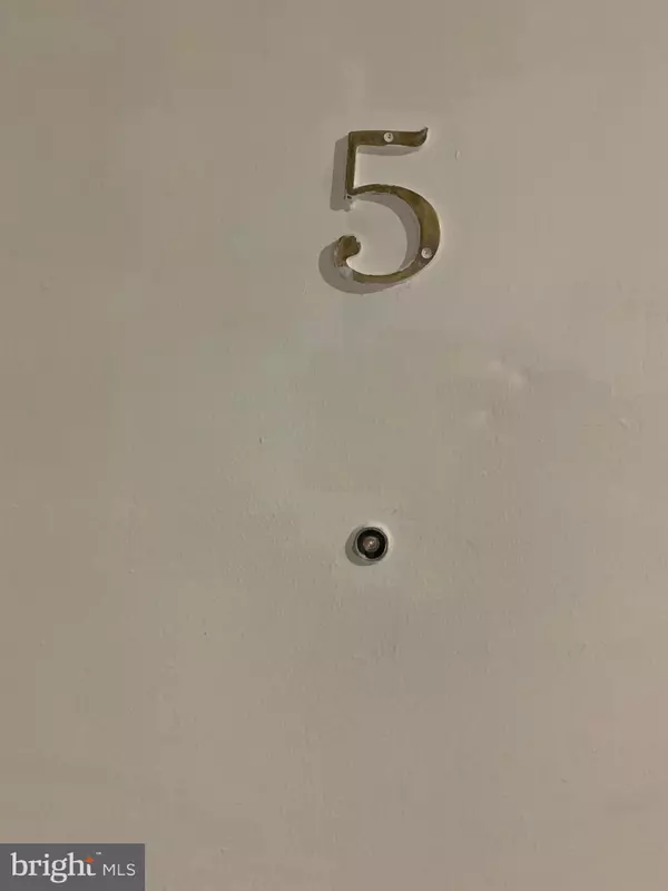 Mount Holly, NJ 08060,65--69 HIGH ST #5