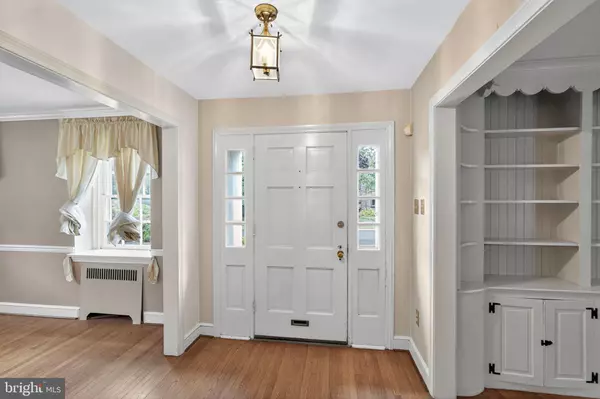 Drexel Hill, PA 19026,462 DERWYN RD