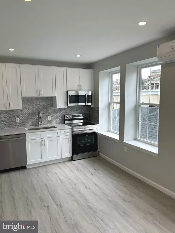 Philadelphia, PA 19144,6035 GERMANTOWN AVE #3R