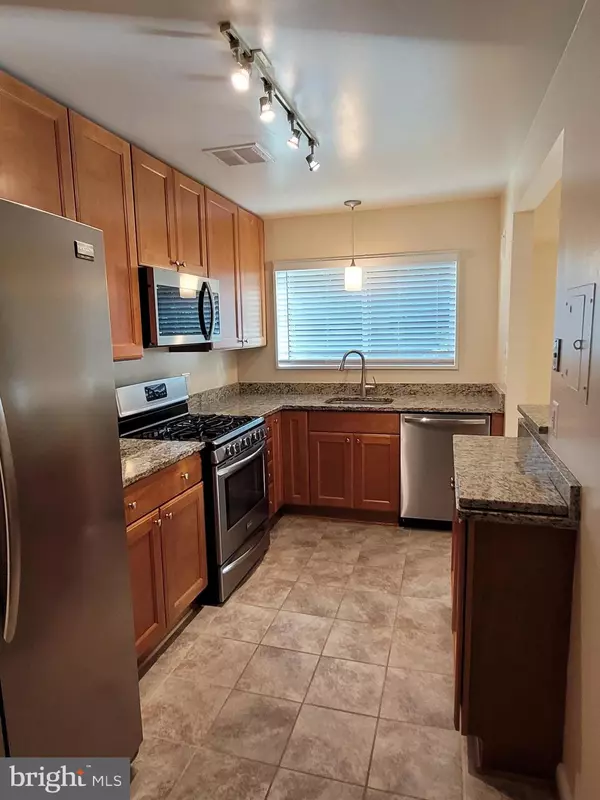 Bethesda, MD 20814,10667 MONTROSE AVE #101