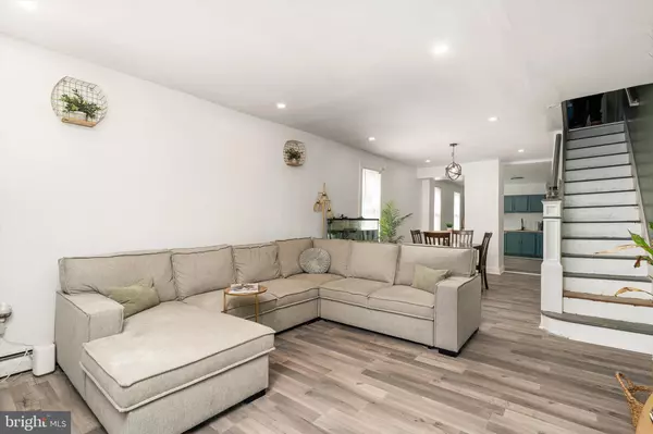 Ewing, NJ 08638,21 STOUT ST