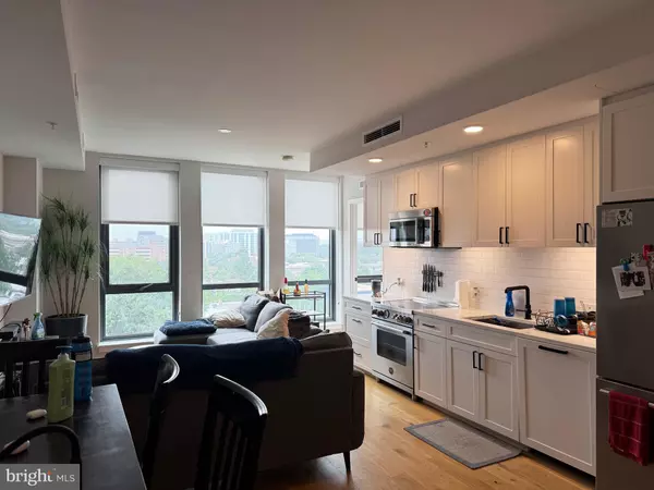 Washington, DC 20003,1211 VAN ST SE #618