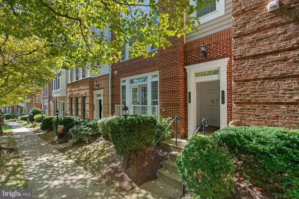 Woodbridge, VA 22191,14762 POTOMAC BRANCH DR