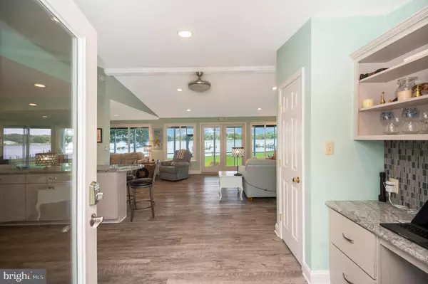 Hague, VA 22469,467 GRANDVIEW LNDG