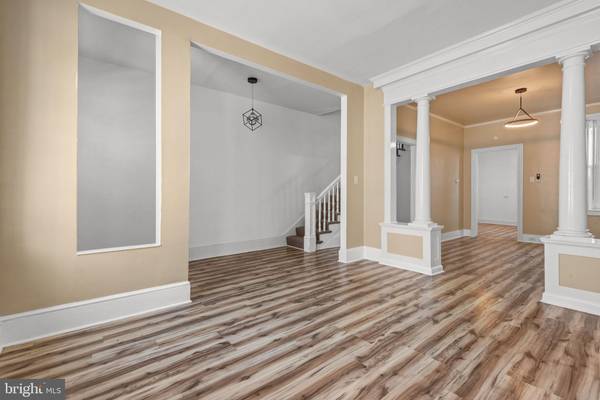 York, PA 17403,126 N QUEEN ST