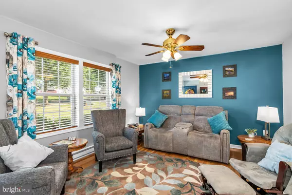 Easton, MD 21601,29703 LAKEVIEW CT