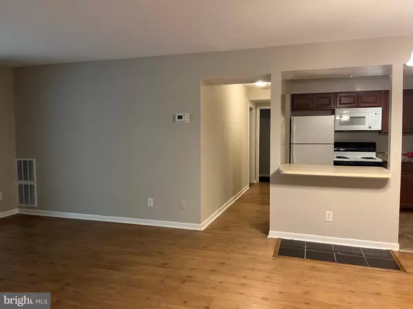 Upper Marlboro, MD 20774,10107 PRINCE PL #103-9B