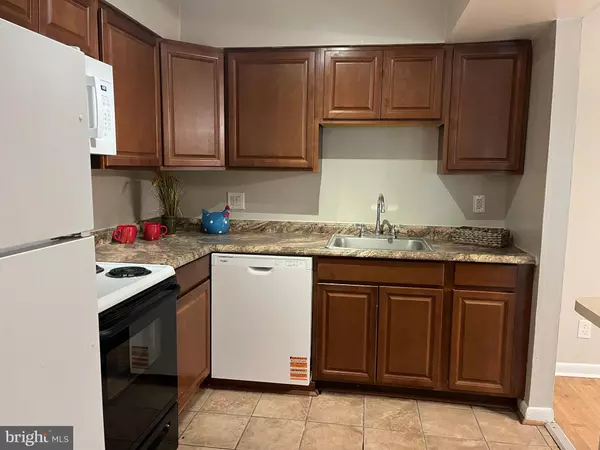 Upper Marlboro, MD 20774,10107 PRINCE PL #103-9B