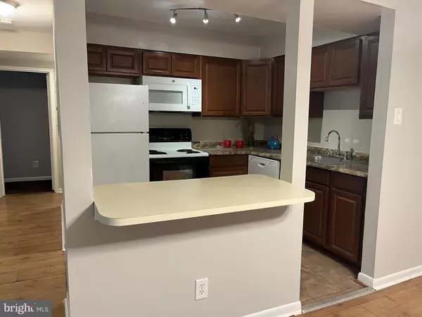 Upper Marlboro, MD 20774,10107 PRINCE PL #103-9B